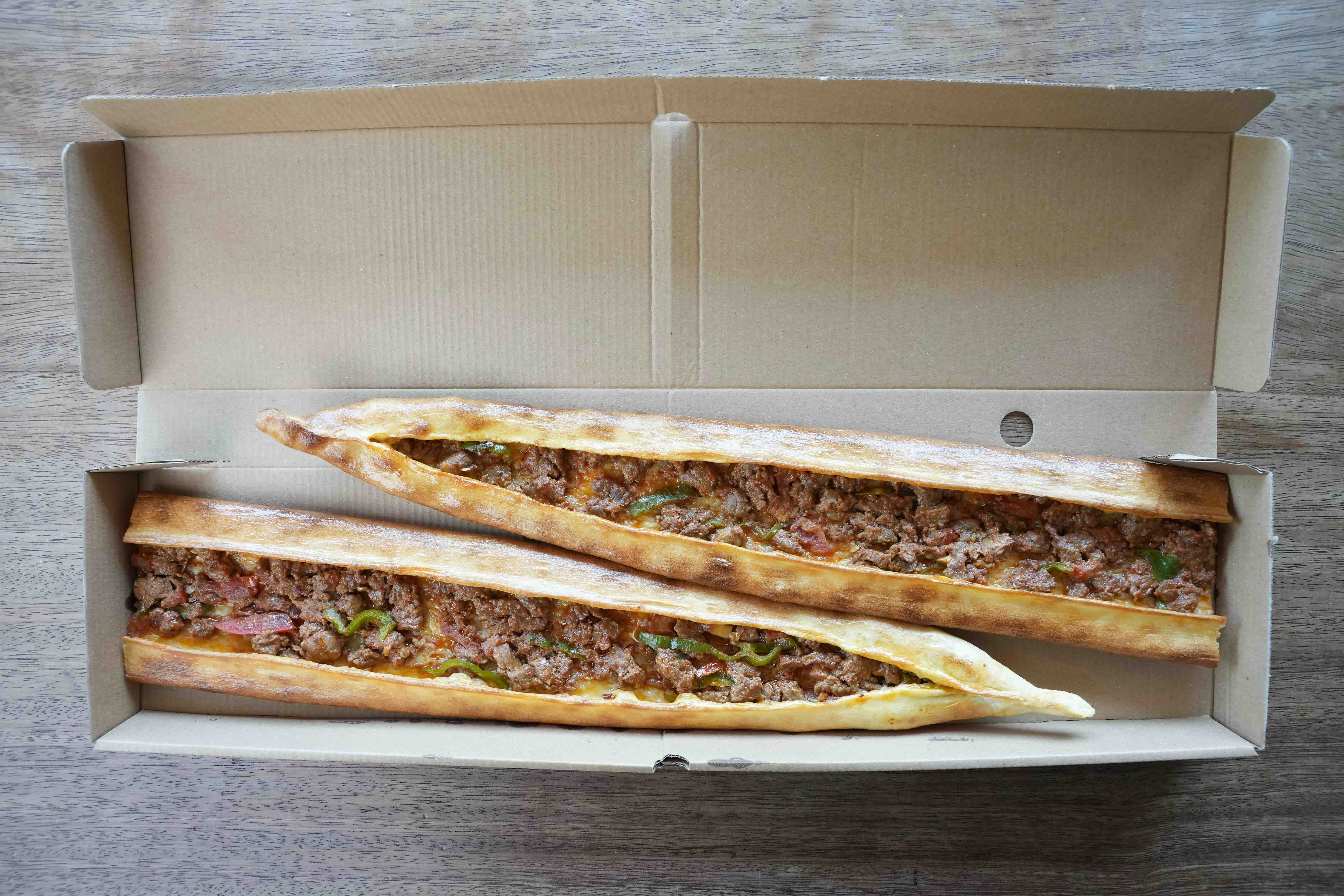 Kuşbaşılı Pide